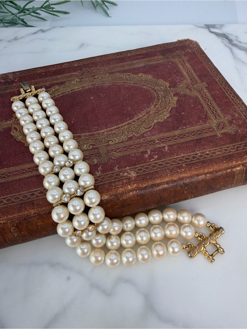 Vintage Three Trand Faux Pearl Bracelet Gold Tone Spacer Bar with Rhinestones 7”